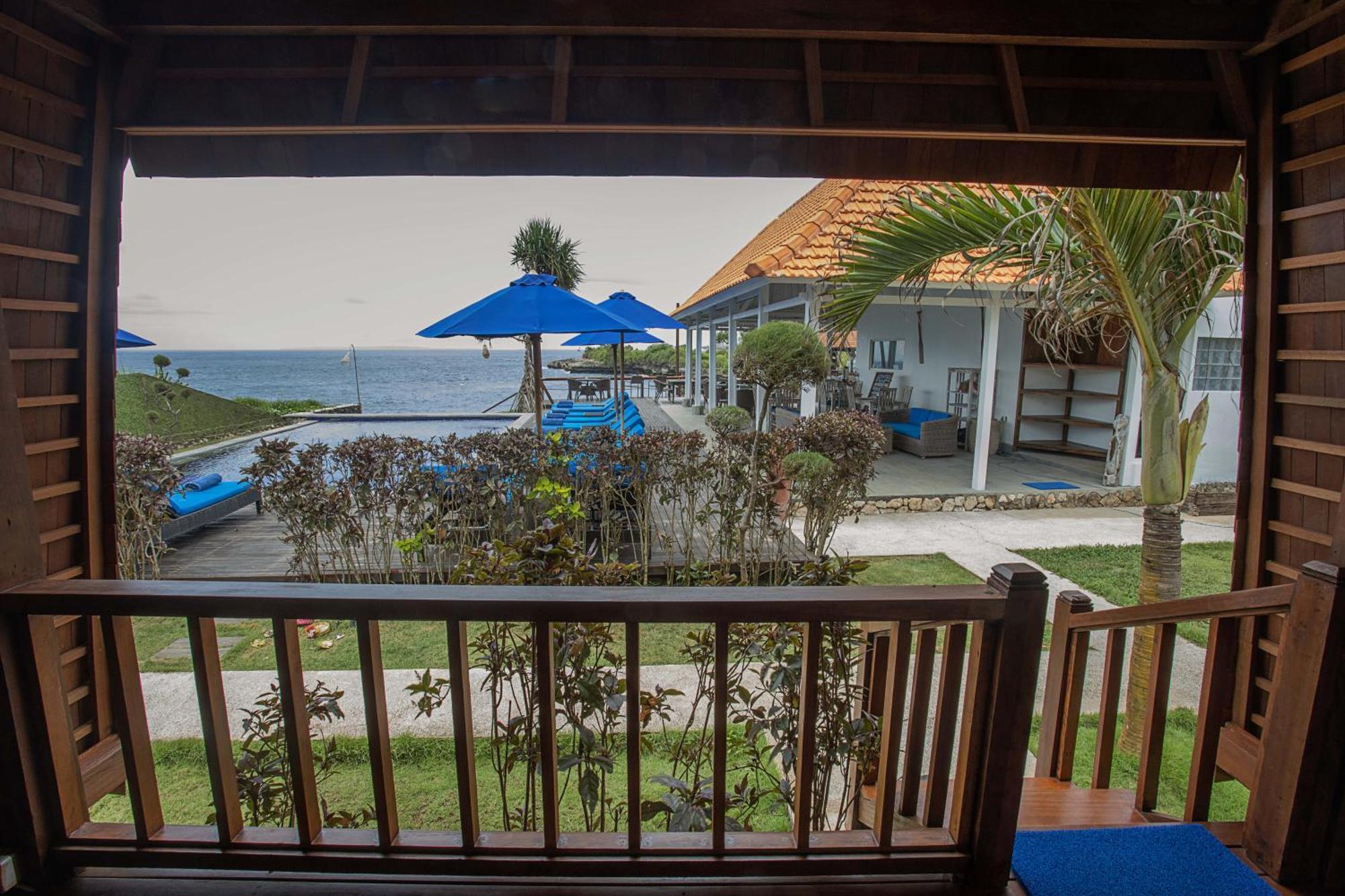 Water Blow Huts Vakantiepark 3*